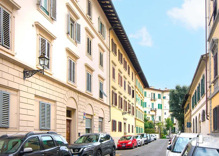 Paolo And Carlotta'S Home - Large And Central Apartment Between Two Nice Parks
